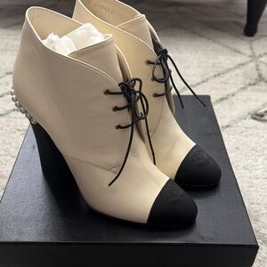 NWB - Chanel Lace Up booties in ivory/black size 40FR or 9.5 US women’s